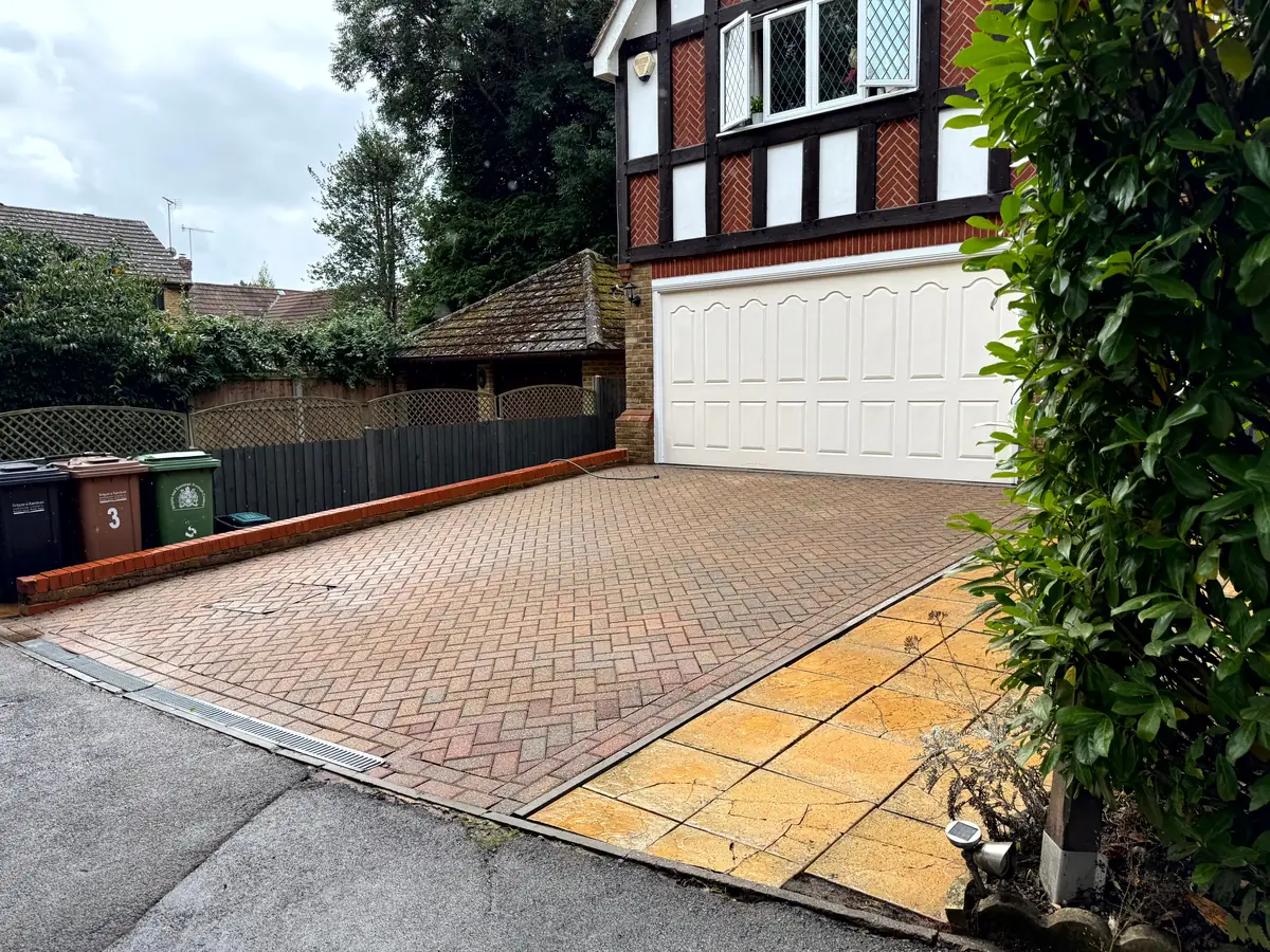 Clean driveway in Reigate, Surrey after pressure washing